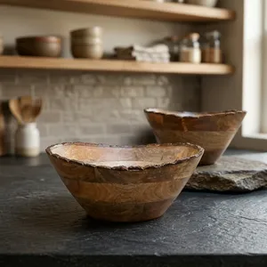 Magnifiques bols en bois, fabriqués avec amour, bol en bois naturel brun, décoration rustique pour la cuisine, bol à fruits en bois - Product Image 5
