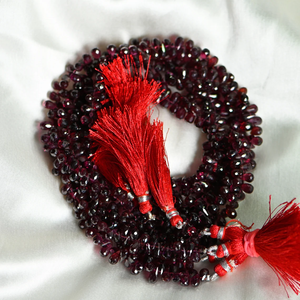 Haute qualité 8mm Rhodolite grenat gouttes à facettes forme perles Briollette perles pour la fabrication de bijoux - Product Image 6