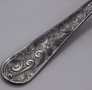 Service de couverts de style royal avec un magnifique design gravé, couverts haut de gamme pour mariage, dîner, fête, décoration de table, cadeau. - Product Image 5