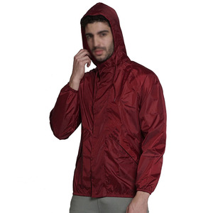 Chaqueta Acolchada Roja con Capucha para Hombre, Resistente al Viento, Corte Regular, Cierre de Cremallera, Estilo Casual para Primavera, Exterior de Poliéster - Product Image 4