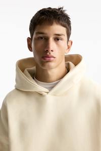 เสื้อฮู้ดทรงบ็อกซี่สุดอินเทรนด์ เสื้อสเวตเชิ้ตทันสมัยสวมใส่สบาย เหมาะสำหรับผู้ชาย ผู้หญิง วัยรุ่น และวัยหนุ่มสาว - Product Image 6