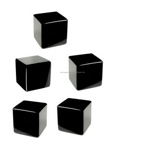 ลูกบาศก์พลอยธรรมชาติ ขนาด 12 มม. 20 มม. 30 มม. 50 มม. แกะสลักลายเงา ทนทาน ขัดเงา สำหรับงานฮวงจุ้ย เรกิ การทำสมาธิ และตกแต่ง - Product Image 3