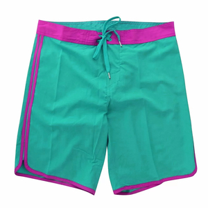 Shorts de bain personnalisés à séchage rapide en polyester pour hommes, shorts de plage et de surf avec cordon de serrage, fournisseur OEM ODM - Product Image 3