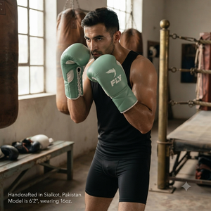 Conjunto de Entrenamiento de Boxeo Personalizado en Verde Claro, Nuevo, de Alta Calidad, en Cuero Profesional para Sparring y Golpeo - Product Image 5