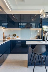 Juego de Gabinetes de Cocina de Madera Azul Oscuro con Acabado Brillante, Estándar E0, con Isla, para Proyectos de Villas, Fácil de Limpiar - Product Image 6