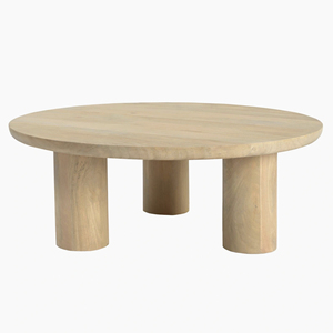 Table basse élégante et moderne en bois de manguier massif, avec trois pieds élancés, plateau rond, finition lisse, bois naturel, pour salon. - Product Image 4