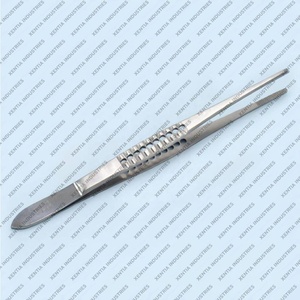 Pince à tissus chirurgicale en acier inoxydable allemand, 6 pouces (2 cm), pointe dentelée, certifiée CE - Product Image 3