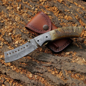 Couteau pliant multi-usage en acier Damas pour la chasse, le camping et l'EDC, manche en corne naturelle, étui en cuir, fabricant d'usine - Product Image 5