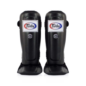 Protections de tibia en cuir véritable Fairtex, fabriquées sur mesure, protections de tibia professionnelles pour la boxe thaïlandaise, fermeture à boucle, protection personnalisée - Product Image 4