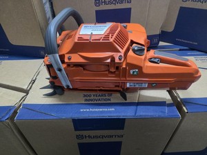 Tête motrice de tronçonneuse 395XP neuve très demandée – Ciseaux à cheveux - Product Image 2