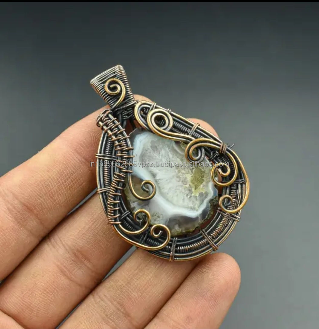 เช่นเดียวกับภาพ