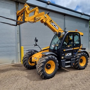 JCB 542 70 Agri Xtra : Machine agricole puissante, conçue pour une productivité maximale, un contrôle fluide et des conditions de travail difficiles. - Product Image 2