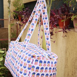 Cotton Floral Quilted <b>Duffel</b> <b>Bag</b> With Zipper Closure Large Capacity Travel Weekender Tote Handmade Block Print Pattern - Product Image 3