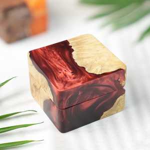 Boîte à bijoux en bois et résine, boîte à bagues, boîte à artisanat, boîte intérieure en résine époxy, fabrication sur mesure, meilleures ventes - Product Image 1