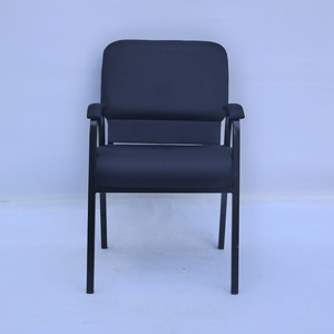 Silla de auditorio de metal con brazos para iglesia, santuario, capilla, salón, comedor y escuela, sillas de asiento de santuario apilables - Product Image 3