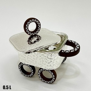 Mini chauffe-plat carré compact avec insert en verre et base décorative à roulettes pour service individuel en buffet - Product Image 6