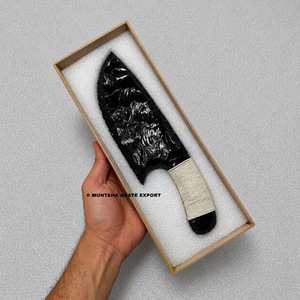 MUNTAHA - Escultura de Obsidiana Negra Pulida de Primera Calidad, Tallada a Mano, de 10 Pulgadas, Forma de Daga, Arte Coleccionable - Product Image 1