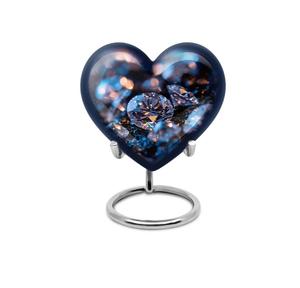 Urna Funeraria Decorativa en Forma de Corazón con Alas de Metal Negro para Cenizas Humanas, con Base, en Oferta - Product Image 6