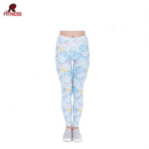 Legging de fitness pour femme de qualité supérieure, taille haute élastique, pantalon de yoga mi-long, avec logo par transfert thermique, vêtements de sublimation - Product Image 6