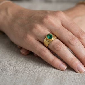 Wedding Wear 925 Sterling <b>Silver</b> Gold Plated Jewelry <b>Emerald</b> Diamond Gemstone Women Wear Classic <b>Ring</b> - Product Image 2