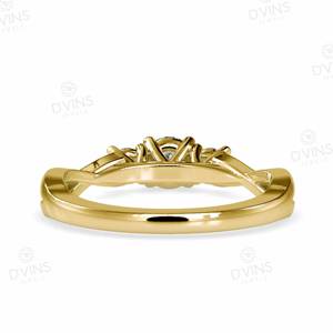 แหวนเพชรเม็ดเดี่ยว 2 กะรัต VSS เพาะเลี้ยงในห้องปฏิบัติการ ดีไซน์ 3 เม็ด ทองคำแท้ 14k สำหรับผู้หญิง คลาสสิก รับรองโดย IGI เหมาะสำหรับงานแต่งงานและวันครบรอบ - Product Image 4