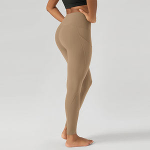 Leggings de yoga elásticos sin costuras para mujer, de primera calidad, nuevo diseño, hechos a medida. - Product Image 5