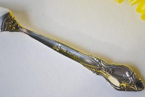 High Quality Stainless Steel <b>Serving</b> <b>Spoon</b> Elegant Design for Home and Catering - Product Image 2