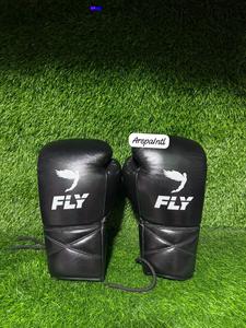 ถุงมือชกมวยสีดำรุ่นใหม่ล่าสุด ผลิตตามสั่งจากโรงงาน ขายดีที่สุด พร้อมส่ง ถุงมือชกมวยแบบผูกเชือกสำหรับมืออาชีพ - Product Image 3