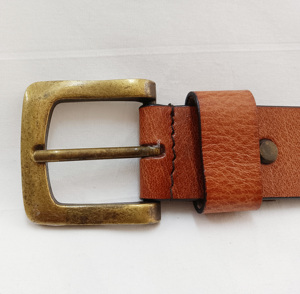 Cinturón Formal para Hombre, Estilo Vintage y Elegante, Tendencia 2026, Completamente Adornado con Tachuelas, Cuero Genuino Premium, Hebilla de Aleación Resistente, Longitud Personalizable - Product Image 3