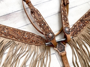 Ensemble de têtière et de collier de poitrine pour cheval de qualité supérieure, style western, durable, confortable, avec surpiqûres. - Product Image 4