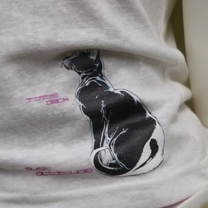 Camiseta de Mujer con Estampado de Gato, Impresión Digital, Manga Corta, Tela Elástica, Transpirable, Lavable, Servicio ODM - Product Image 2