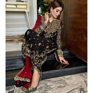 Conjunto de Fiesta de Diseñador, Top y Pantalón, Talla XL - Atuendo Elegante y con Estilo - Product Image 4