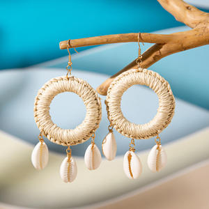 Pendientes Colgantes Geométricos de Rafia Trenzada Hechos a Mano Estilo Boho, Regalos de Verano, Pendientes de Concha Marina de Moda para Mujer - Product Image 2