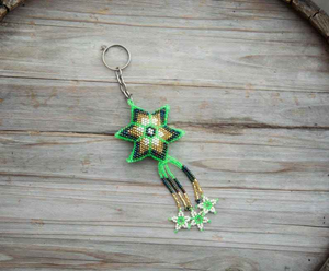 Porte-clés étoile perlée, ornement de Noël ethnique perlé, étoile perlée, produit indigène, porte-clés perlé pour sac à main par MULTI CRAFT - Product Image 6