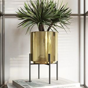 Pot de fleurs décoratif en métal, jardinière de luxe, support botanique artistique, accent décoratif haut de gamme pour intérieur et extérieur - Product Image 2