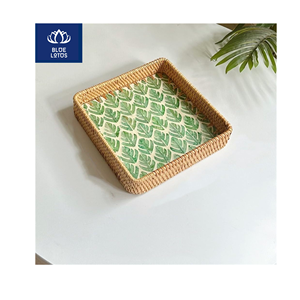 Bandeja de ratán ecológica con incrustaciones de concha pura, ideal para decoración de mesas y exhibición de alimentos, ¡la más vendida! Precio directo. - Product Image 1