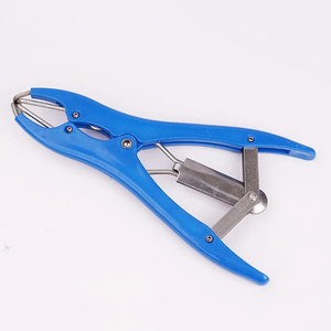 Pince d'expansion pour agneaux sans sang, dilatateur buccal en acier inoxydable, forceps de castration pour porcelets, anneaux de castration pratiques et durables pour queues de porcs - Product Image 3