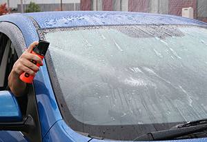 Revestimiento impermeabilizante para parabrisas de calidad profesional, ideal para la dispersión de la lluvia a alta velocidad en autopistas. - Product Image 5