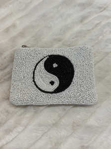 Bolsa de mano con cuentas Super Mamá, divertida para esposa cansada, regalo para ella, hecha a mano, con cremallera, suave, de gran capacidad, monedero, estuche de cosméticos - Product Image 2