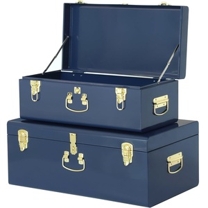 Caja de Almacenamiento Metálica Verde Oliva Rectangular con Herrajes Dorados, Tapa con Bisagras, Diseño Apilable - Product Image 6