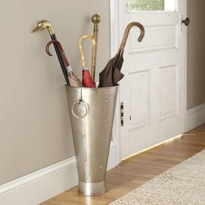 Heavy Duty Iron Umbrella Stand For Entryway Organizer With Strong Build And Anti Rust Coated Finish - Product Image 3