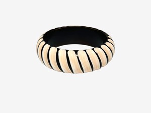 Bracelet en résine de qualité supérieure, léger, confortable à porter, artistique, élégant, couleur personnalisée, artisanat fait main - Product Image 2
