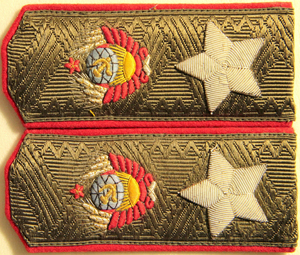 Insignias Premium Personalizadas para Pilotos de Aerolíneas y Parches Bordados Cosidos con Logotipo Personalizado, Material Viscosa, Servicio OEM - Product Image 6