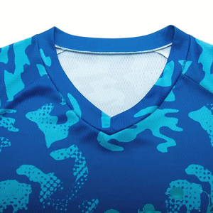 เสื้อตกปลาผ้าฝ้ายระบายอากาศ UPF 50 สีน้ำเงินและสีขาว สั่งทำโลโก้ได้ สำหรับผู้ชาย สวมใส่สบายๆ สำหรับกิจกรรมกลางแจ้ง - Product Image 4