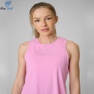 Custom Logo Plus Size Women Gym Fitness Crop Tank Top & Sports Shorts Breathable Yoga Workout Activewear Set Spandex/Polyester - Product Image 5