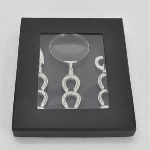 Ensemble de 3 ouvre-lettres en métal avec loupe et ouvre-bouteille, poignées style cheval, finition argentée, coffret cadeau de luxe - Product Image 2