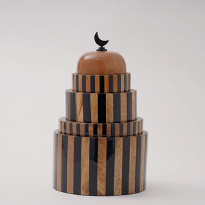 Conteneur à bonbons en bois noir et noyer fait main, à plusieurs niveaux, pot à sucre, support à desserts, centre de table pour la décoration de table de fête - Product Image 4