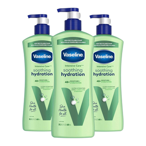 Loción Corporal Vaseline Intensive Care, 20.3 oz, Paquete de 3, Hidratante con Lípidos para Piel Seca, Calmante con 1% de Extracto de Aloe Vera, Refresca la Piel - Product Image 4