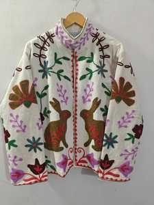 Chaquetas de Algodón Bordadas con Diseños Artísticos Tradicionales Suzani para Boutiques de Moda Bohemia, Ropa Étnica, Listas para el Invierno - Product Image 3