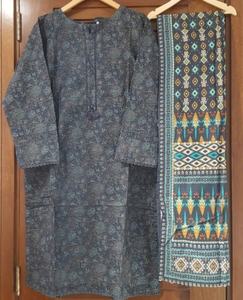 2022 vente chaude indien pakistanais Khaddar hiver 3 pièces brodé costume coton et lin matériel avec mousseline de soie pour les mariages - Product Image 5